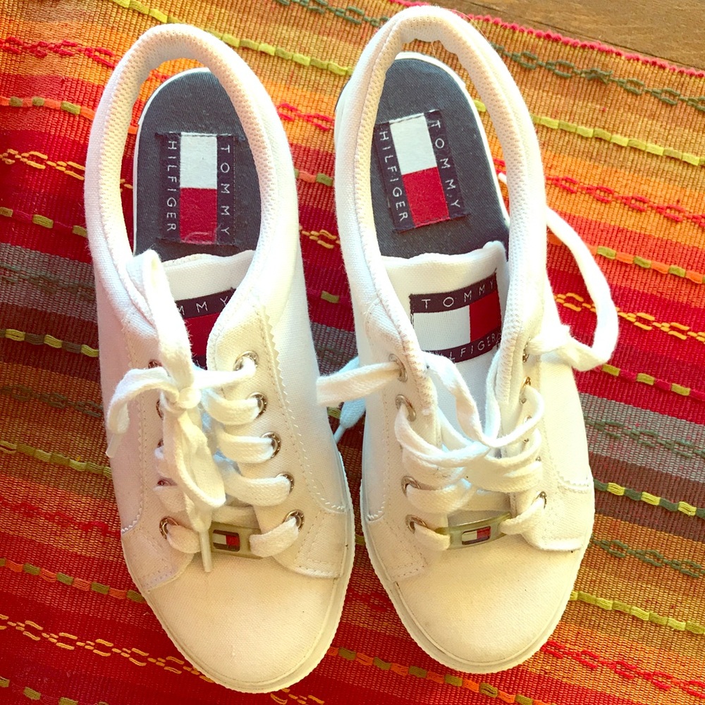 Vintage Tommy Hilfiger platform Sneakers